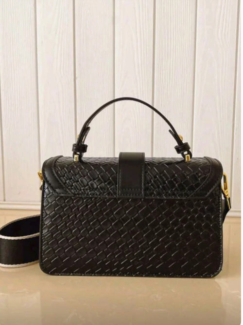 Black textured handbag with a gold clasp 2026 Luxury Niche Women Fashion Shoulder Bag